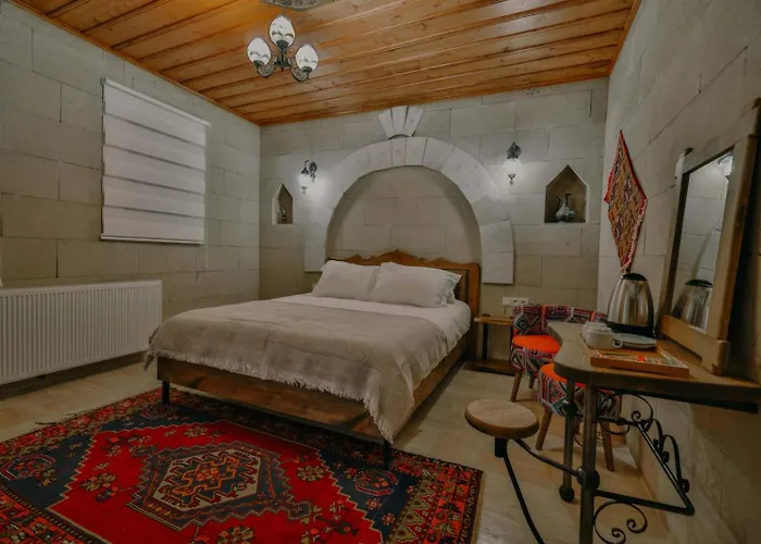 Asma Cave House